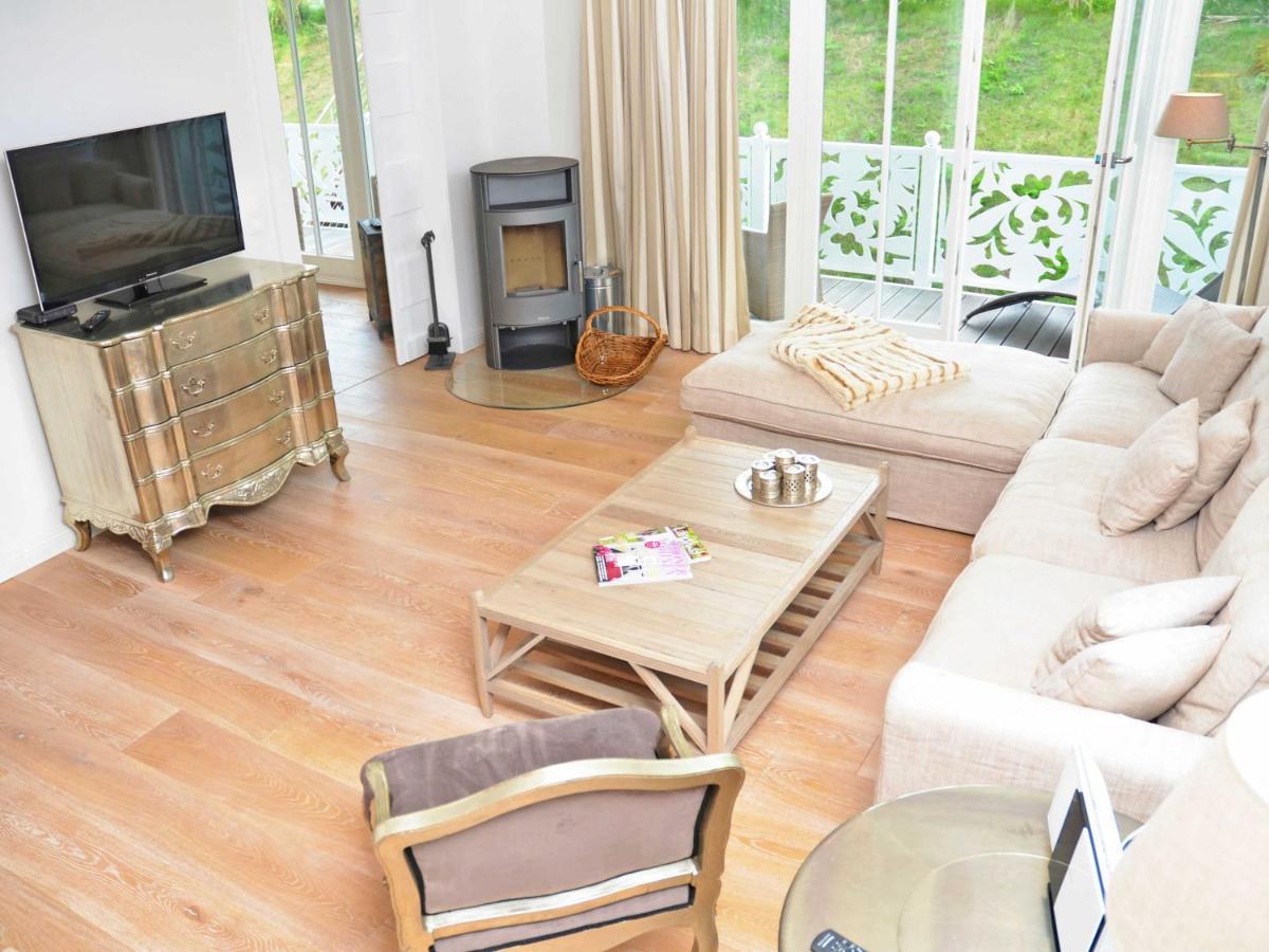 Villa "Johanna" Sellin - Wg13 Mit Kamin Und Zwei Balkonen Exteriör bild