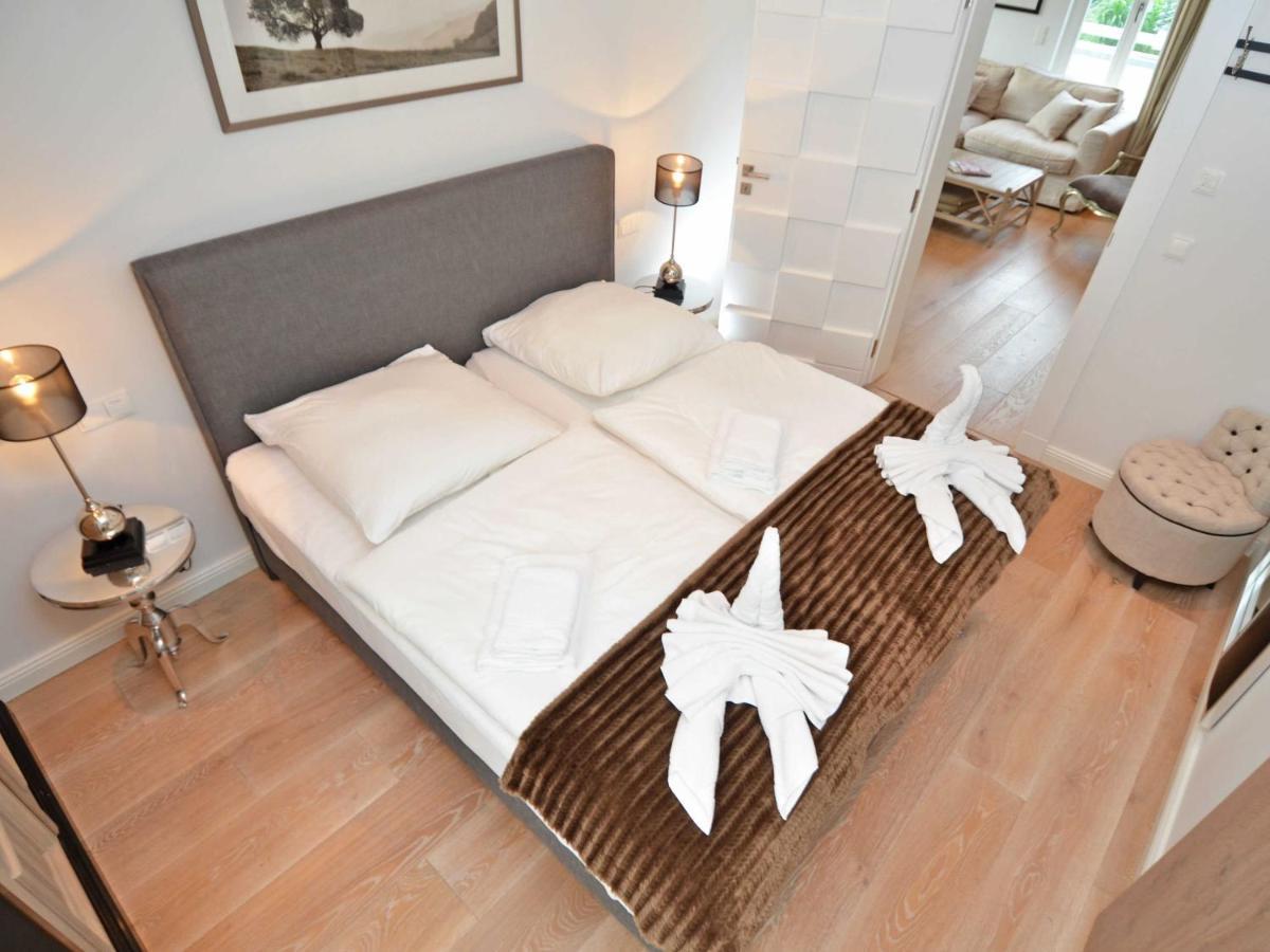 Villa "Johanna" Sellin - Wg13 Mit Kamin Und Zwei Balkonen Exteriör bild
