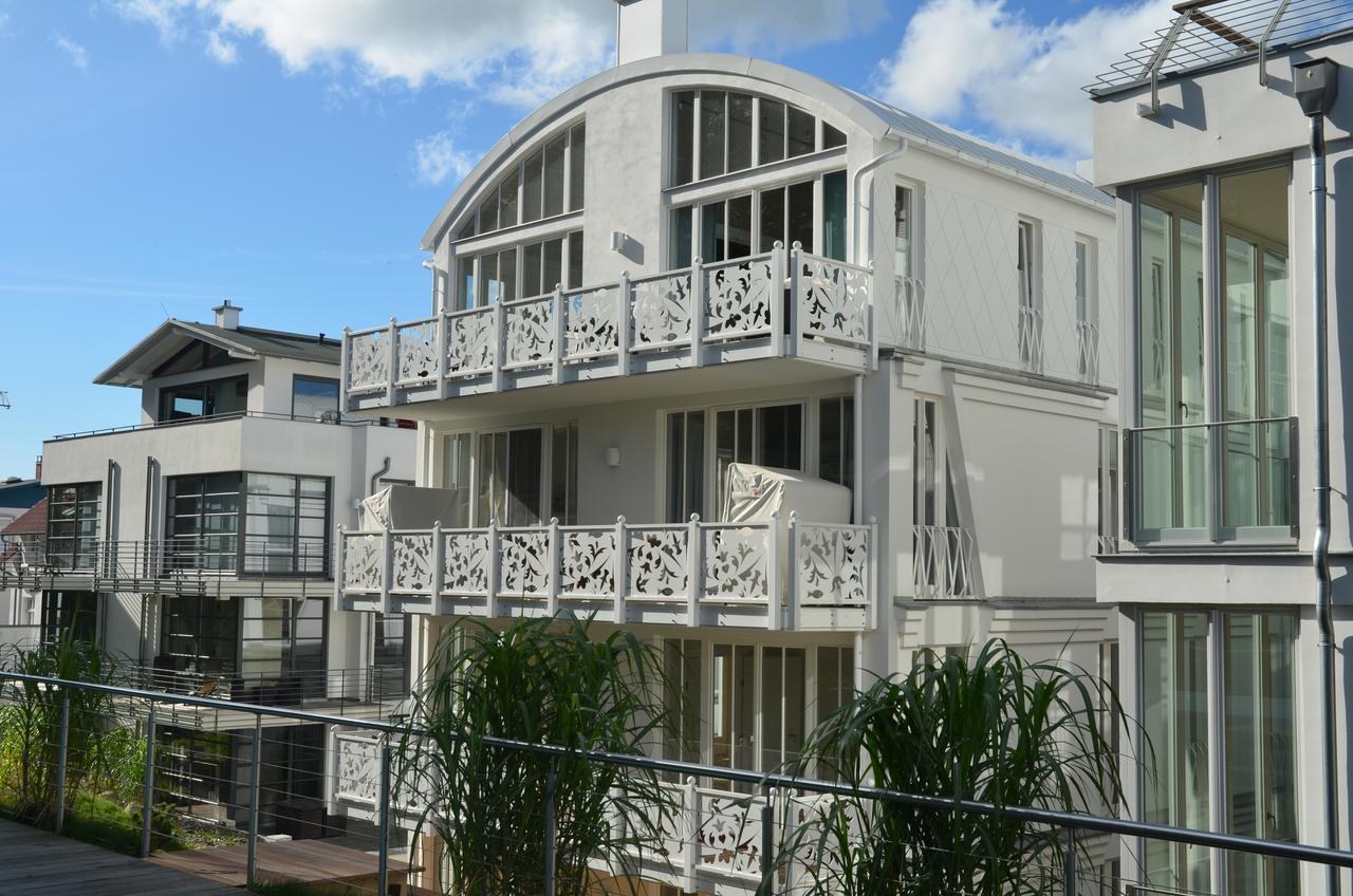 Villa "Johanna" Sellin - Wg13 Mit Kamin Und Zwei Balkonen Exteriör bild